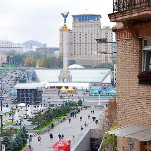 Apartment On Independence Square, Kiew